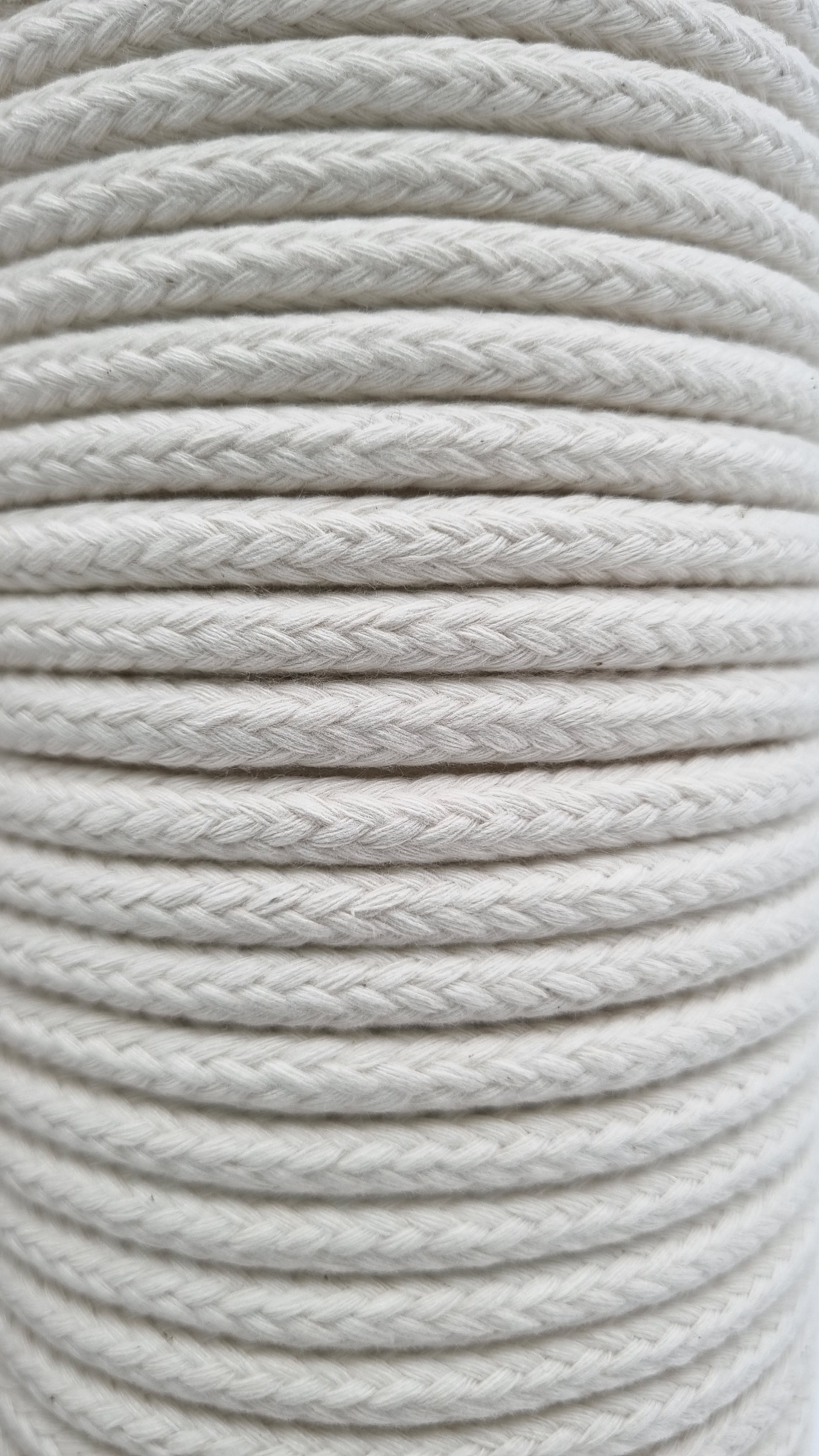 Algodón Trenzado Natural Premium 7mm con alma Macramé 200grs.