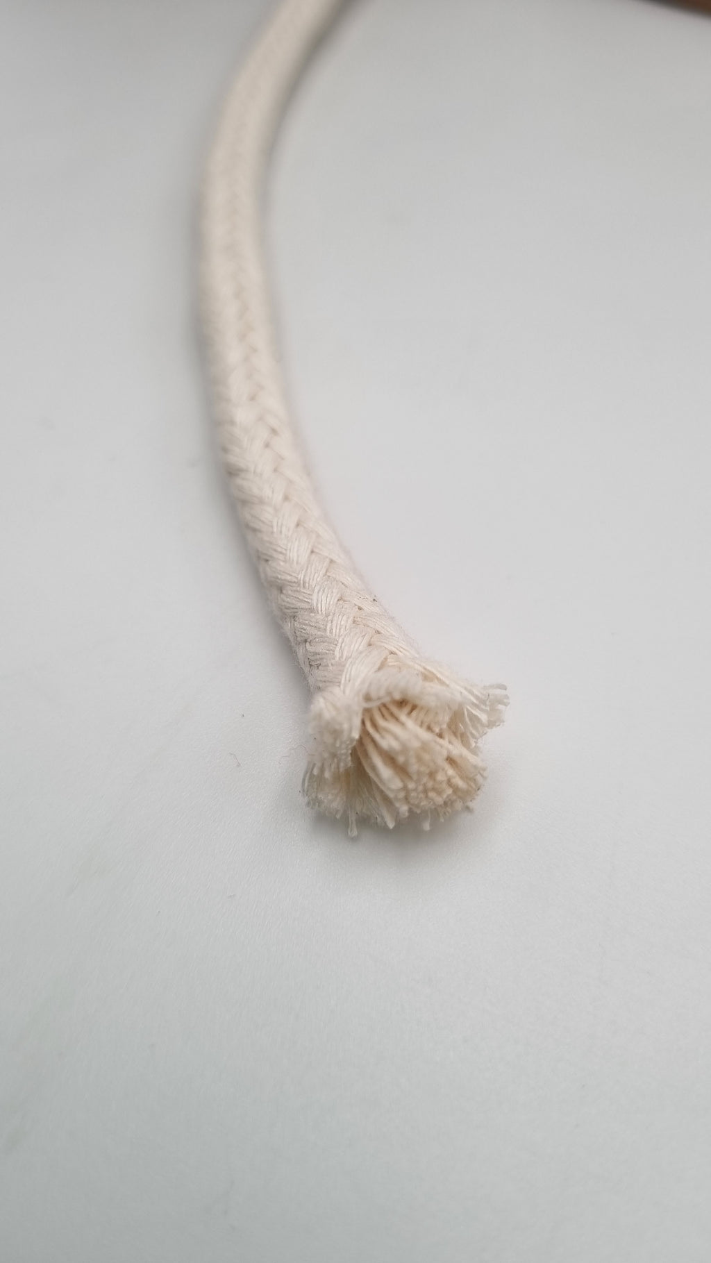 Algodón Trenzado Natural Premium 7mm con alma Macramé 200grs.